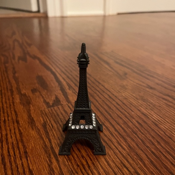 Eiffel Tower Ring Holder - Picture 1 of 2